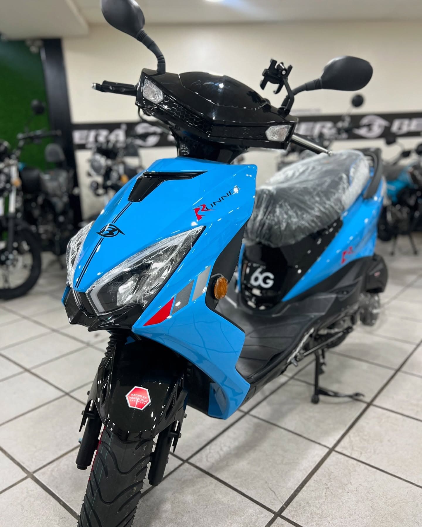 Moto en premio del sorteo 5 y 6 en La Rinconada